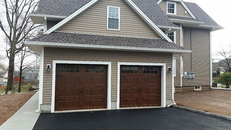 2 car garage