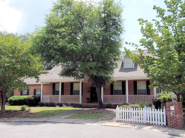 1727 Bolton Village Ln, Niceville, FL 32578
