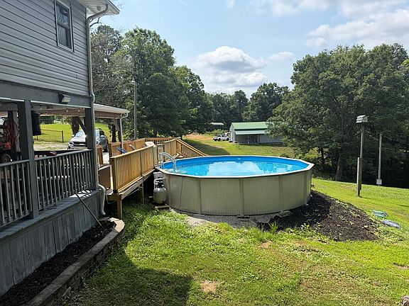5th image of 871 Dry Ridge Rd
