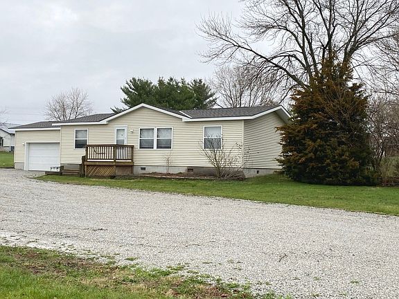 3rd image of 175 W Sioux Dr