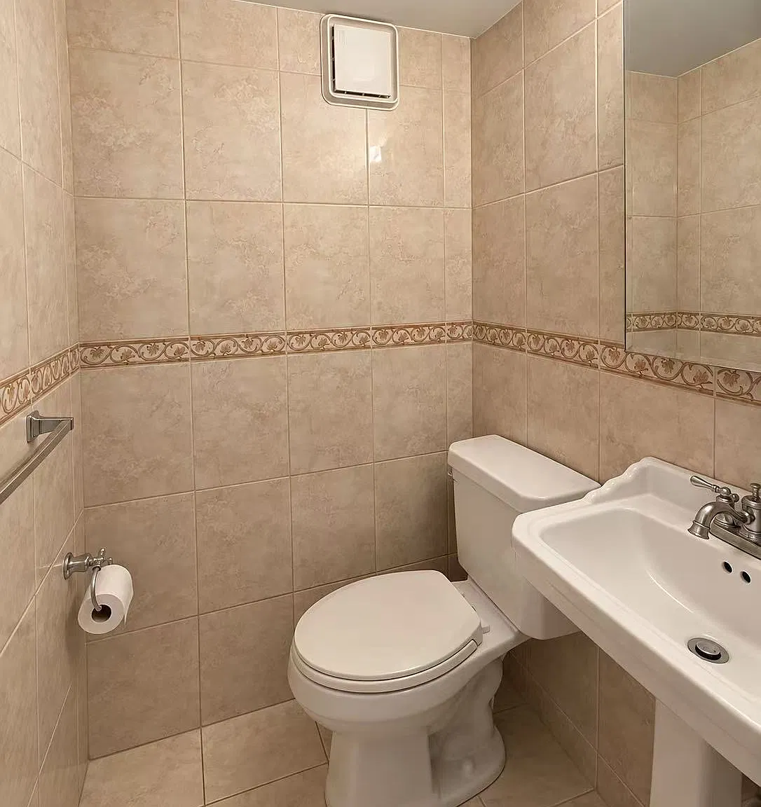 3 bed, 2.5 bath, 2000 sqft, $3,600 — Photo 3