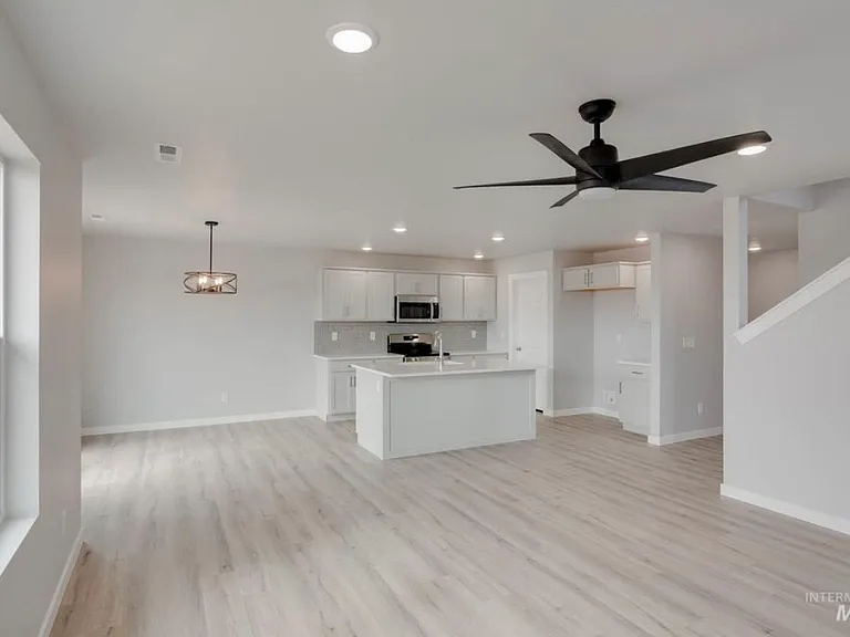 6990 W Grand Rapids Dr — Photo 10