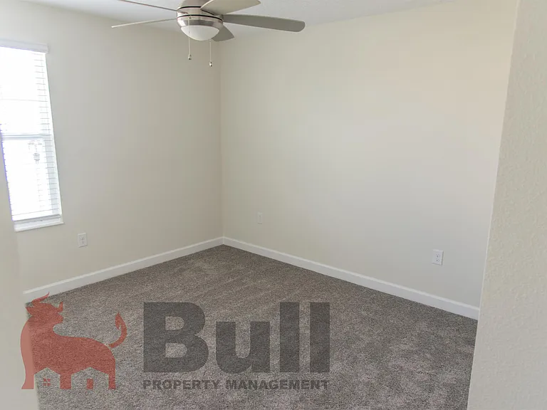 7518 Summerlake Groves St — Photo 30