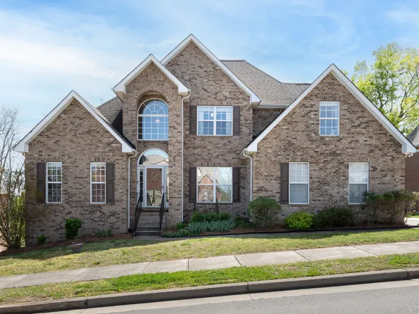 852 Fonnic Dr, Nashville, TN 37207
