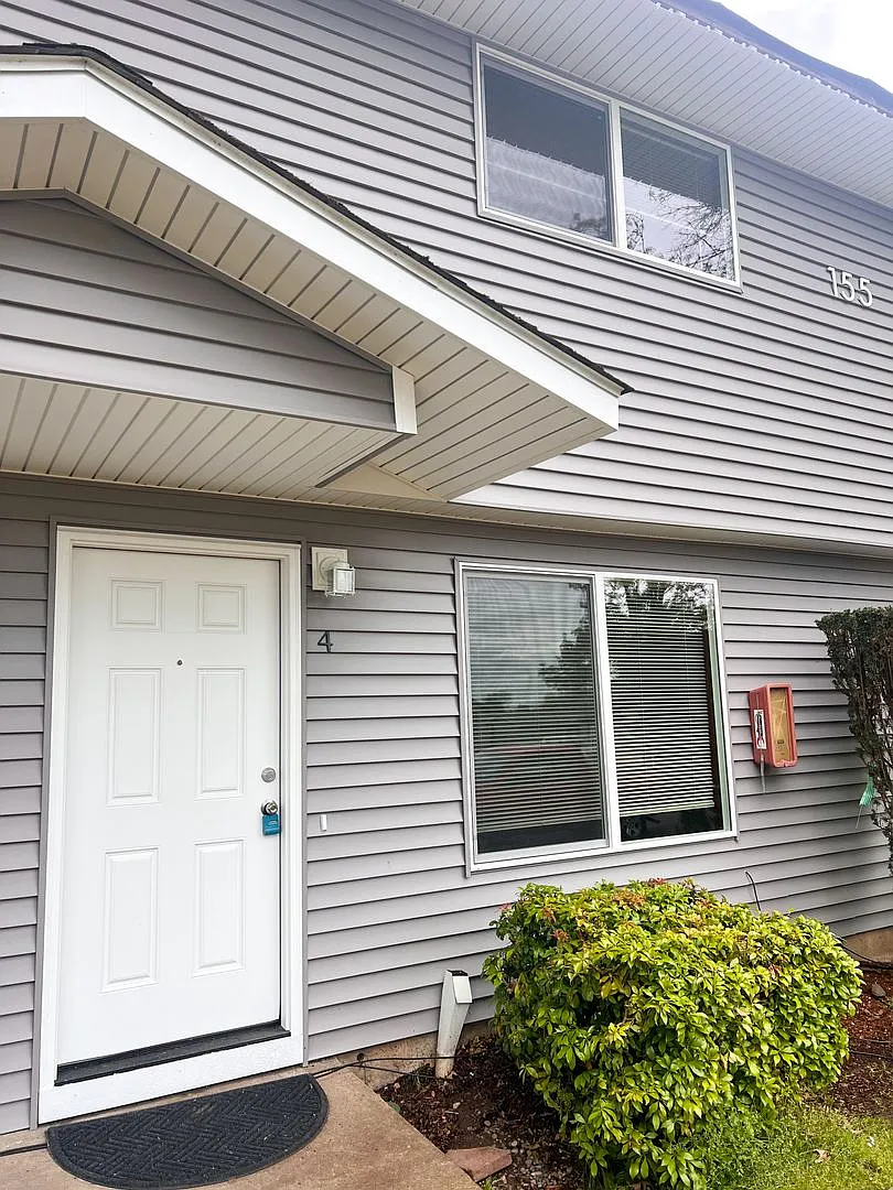 OWN851 — Photo 1
