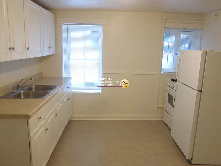 135 B St #1 — Photo 5