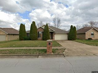 3644 S Lexus Ave, Springfield, MO 65807
