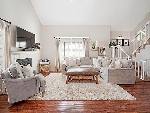 4th image of 37521 Vineyard Knoll Dr