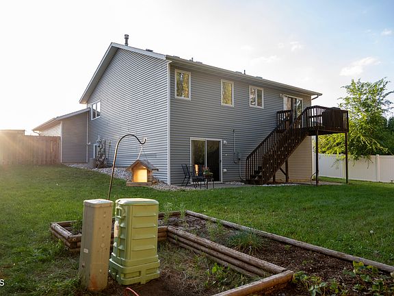 2nd image of 2708 10th Ave SE