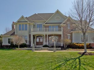 3N943 Walt Whitman Rd, St Charles, IL 60175