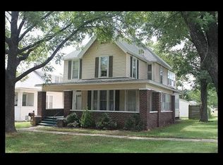 305 S 6th St, Independence, KS 67301