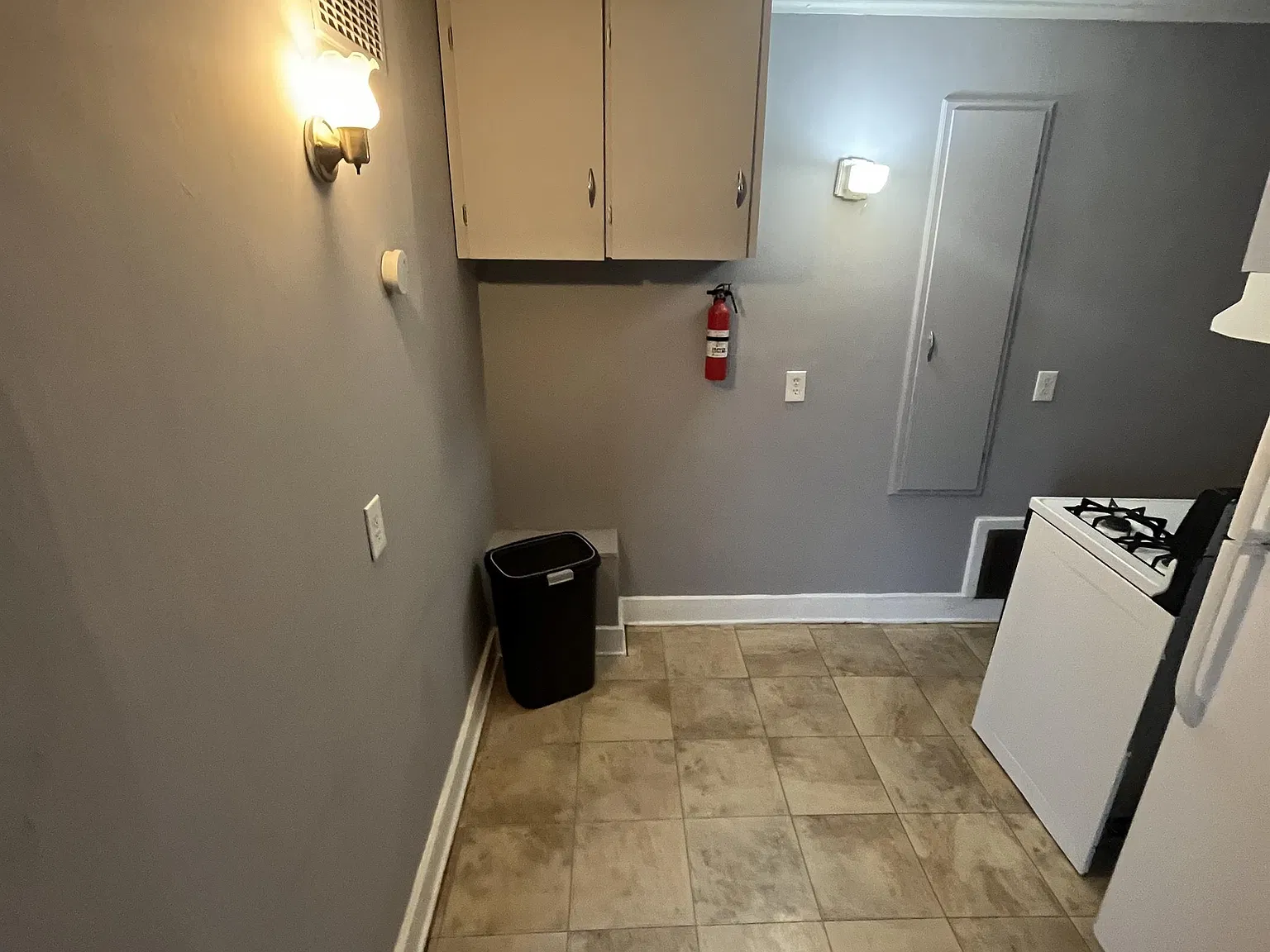 310 E Main Street - 2D — Photo 4