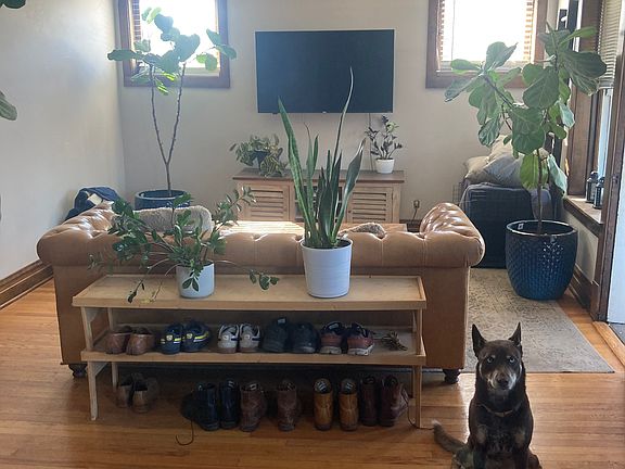 4th image of 3047 W Wilson Ave #3