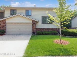 18615 Golfview Dr, Hazel Crest, IL 60429