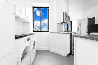 Rented by Olnick Organization