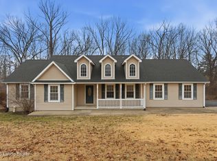 230 Fireside Dr, Brandenburg, KY 40108