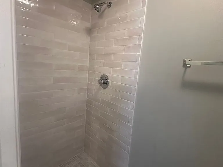 1002 Juniper Springs Dr — Photo 31