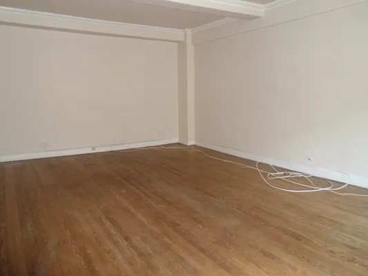Sold by Manhattan Network Inc. | media 2