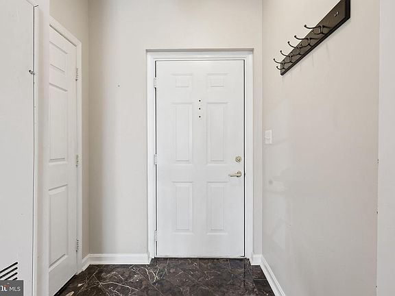 4th image of 6475 Cheyenne Dr Unit 301