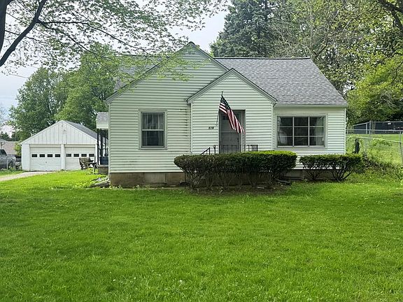 2nd image of 516 N Liberty St