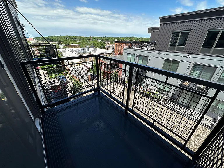 5th Street Lofts — Photo 33