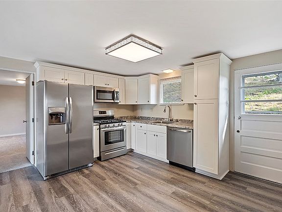2nd image of 8966 Knoll St