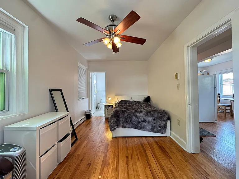 59 Trumbull St — Photo 38
