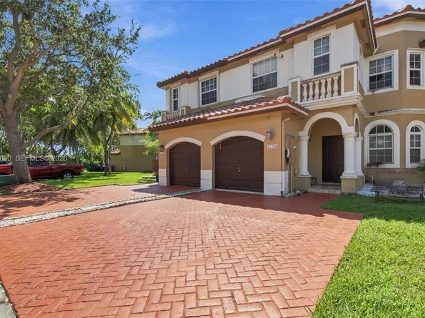12704 SW 49th Dr, Hollywood, FL 33027