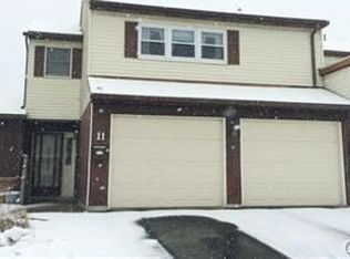 11 Cambridge Pl, Catasauqua, PA 18032