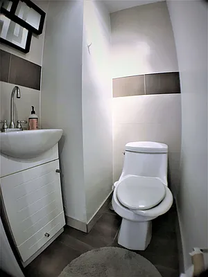 Rented by Brooklyn Group | media 17