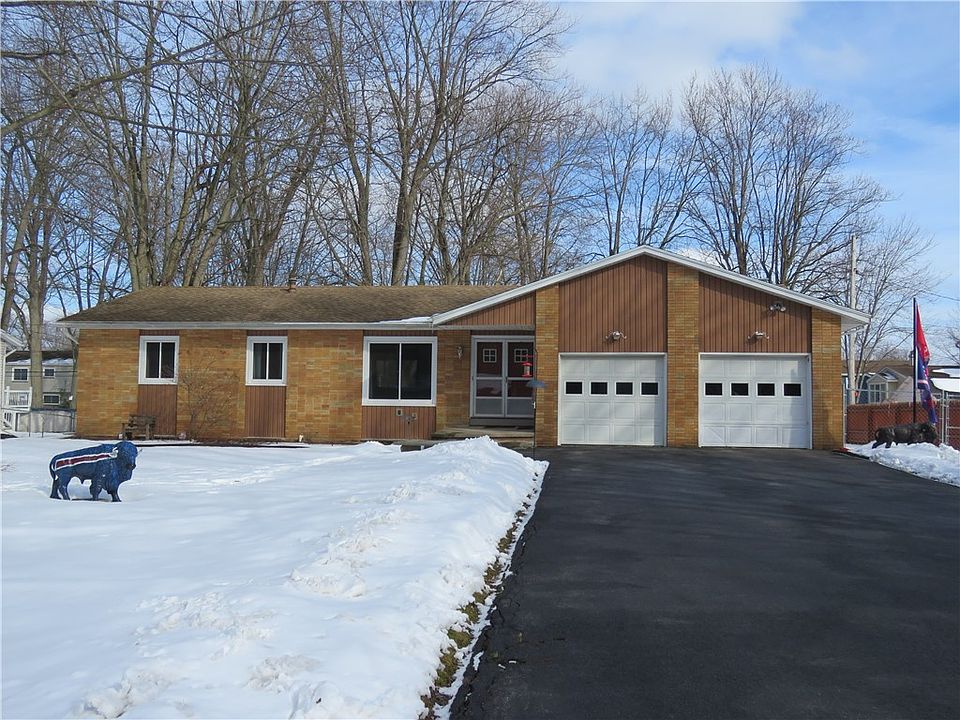 1st image of 60 Brian Dr