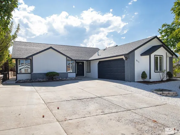 1011 Haystack Dr, Carson City, NV 89705