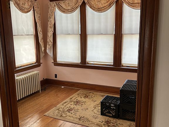 2nd image of 41 Lawlor St
