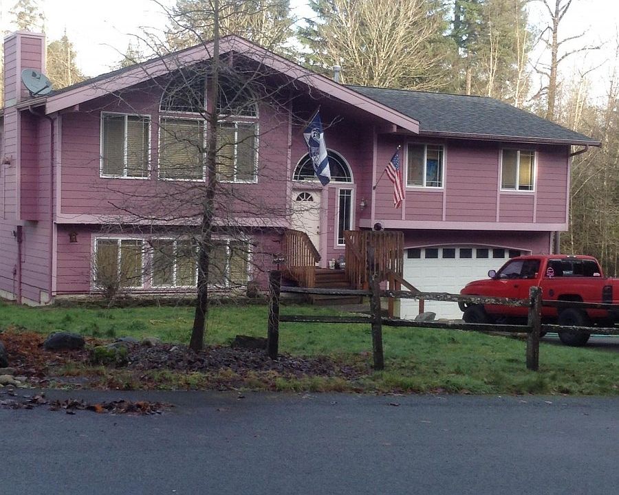 1st image of 13423 108th St NE