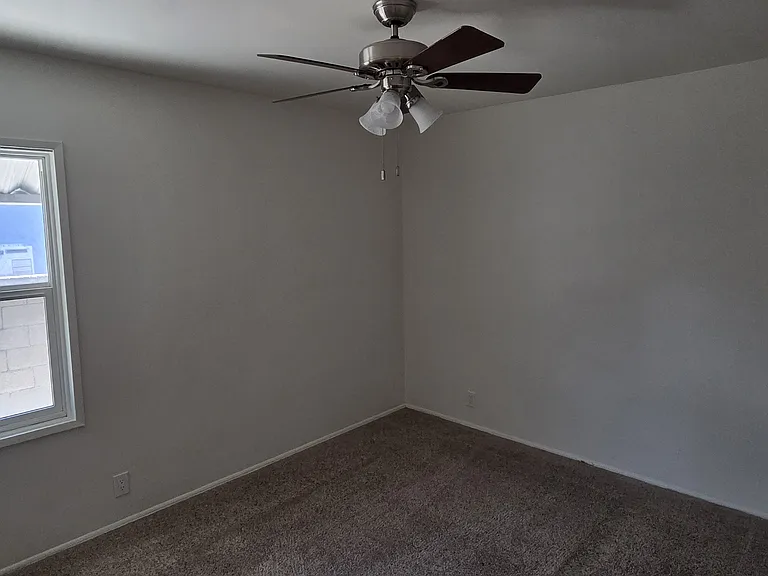 4759 Lakewood Blvd — Photo 12
