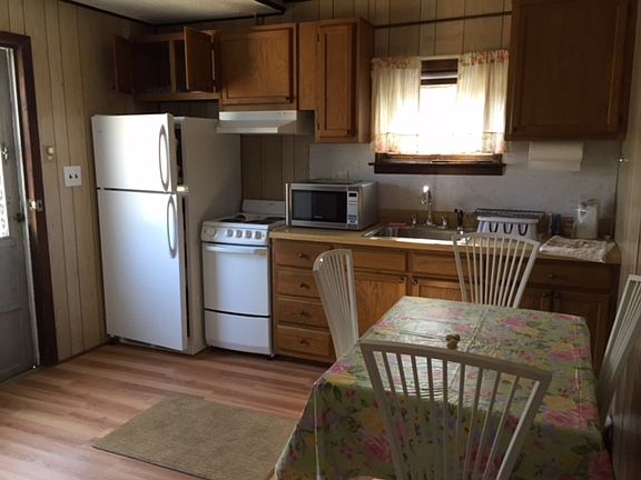 2nd image of 105 Mulford Ln