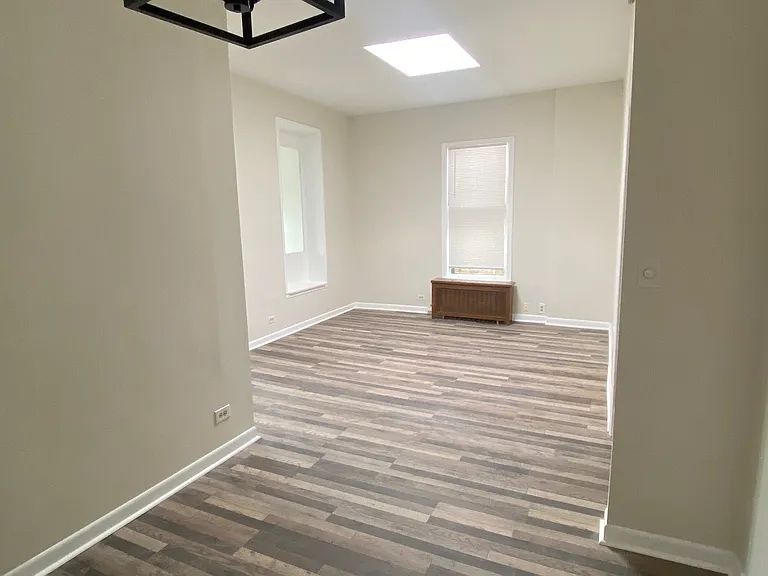1514 W Wilson Ave #3R — Photo 16