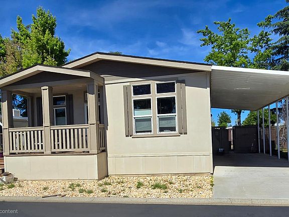 3rd image of 170 Duchess Way