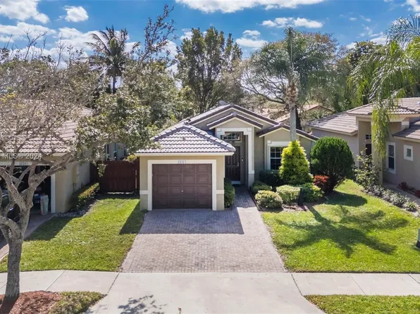 16414 Sapphire Bnd, Weston, FL 33331