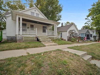 710 W Jefferson St, Bloomington, IL, 61701