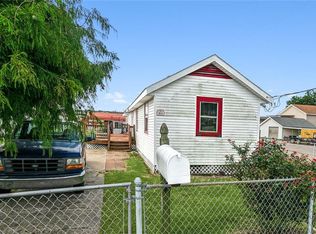 4044 8th St, Marrero, LA 70072