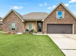 42169 Broderick Ave, Ponchatoula, LA 70454