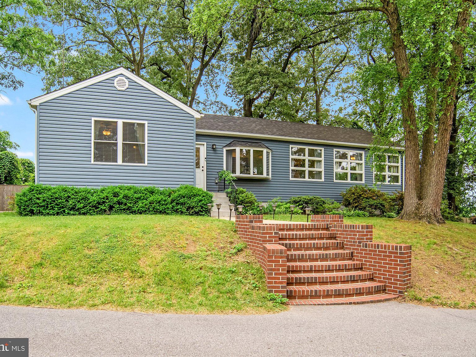 8121 Woodholme Cir, Pasadena, MD 21122 Zillow