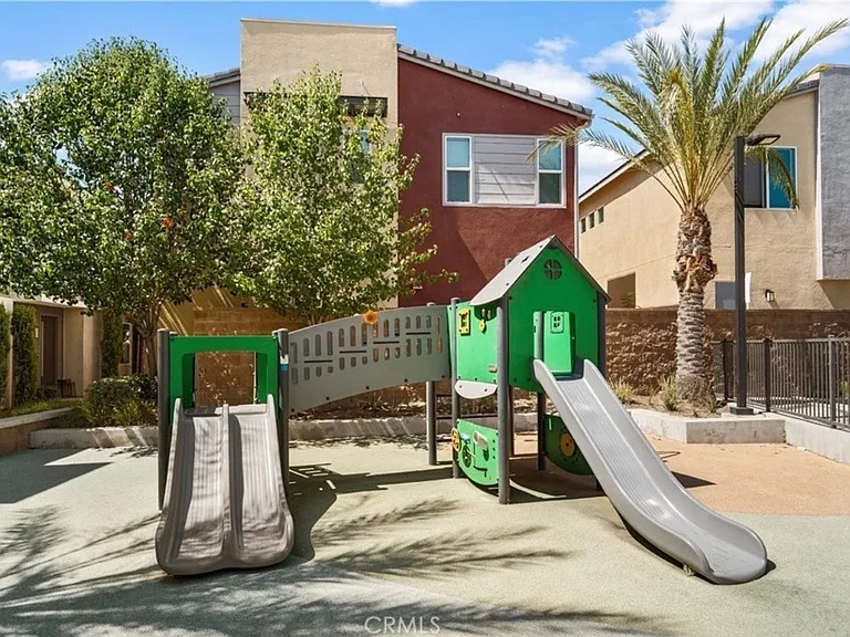 10591 Huxley Dr — Photo 19