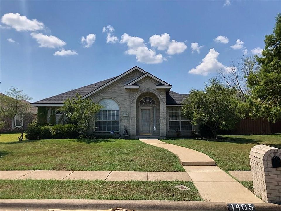 1st image of 1405 Paula Ln