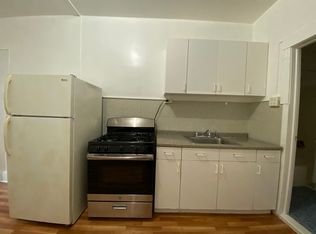 32-55 48th St #1F, Astoria, NY 11103