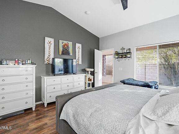 5th image of 18042 N 113TH Avenue