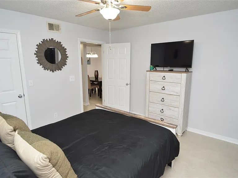 10200 Gandy Blvd N #1225 — Photo 40