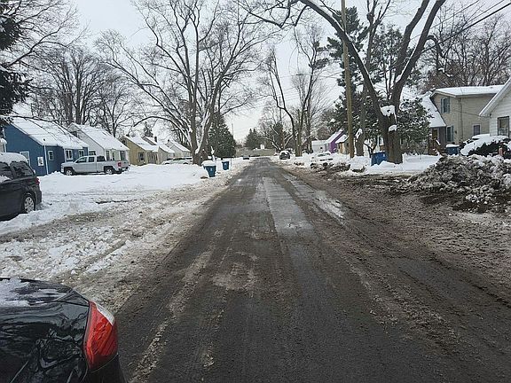 4th image of 1308 Nassau St
