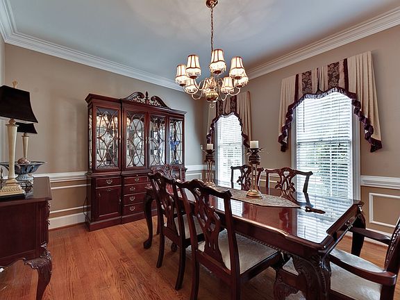 5th image of 6525 Hunter Pine Ln